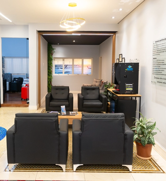 SOS Canadá & Mundo dos Vistos