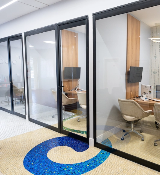 SOS Canadá & Mundo dos Vistos