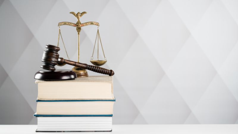 Leis e responsabilidades dos jovens canadenses
